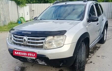 Renault Duster I рестайлинг, 2012 год, 620 000 рублей, 2 фотография