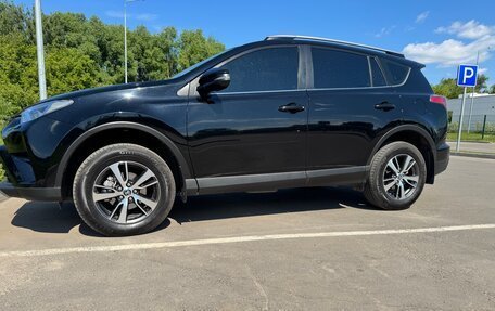 Toyota RAV4, 2017 год, 2 800 000 рублей, 5 фотография