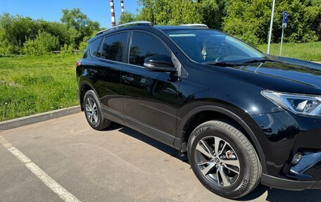 Toyota RAV4, 2017 год, 2 800 000 рублей, 7 фотография