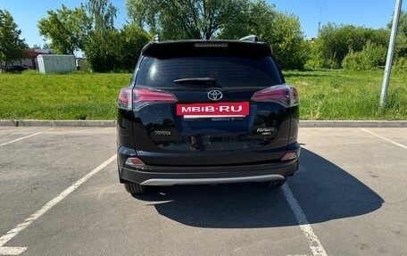 Toyota RAV4, 2017 год, 2 800 000 рублей, 12 фотография