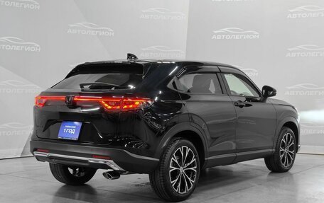 Honda Vezel, 2021 год, 2 420 000 рублей, 5 фотография
