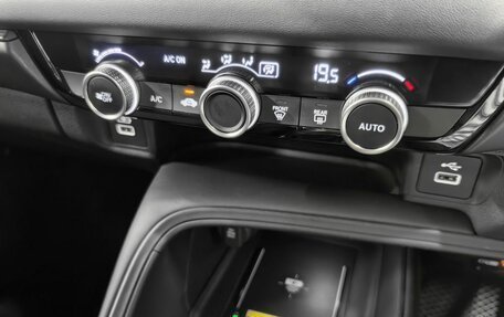 Honda Vezel, 2021 год, 2 420 000 рублей, 21 фотография