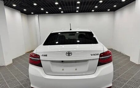 Toyota Vios III, 2022 год, 910 005 рублей, 2 фотография