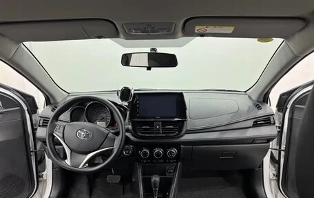 Toyota Vios III, 2022 год, 910 005 рублей, 7 фотография