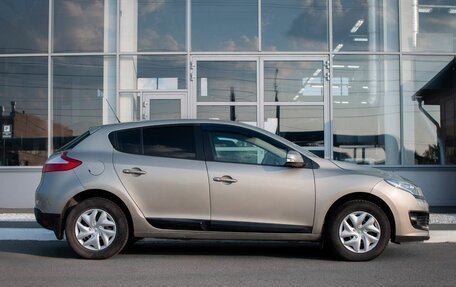 Renault Megane III, 2014 год, 700 000 рублей, 8 фотография