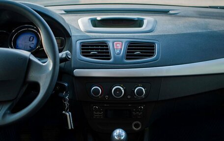 Renault Megane III, 2014 год, 700 000 рублей, 18 фотография