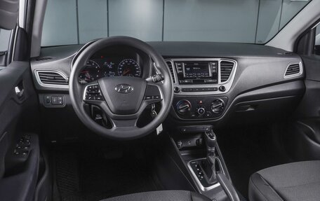Hyundai Solaris II рестайлинг, 2021 год, 1 670 000 рублей, 6 фотография