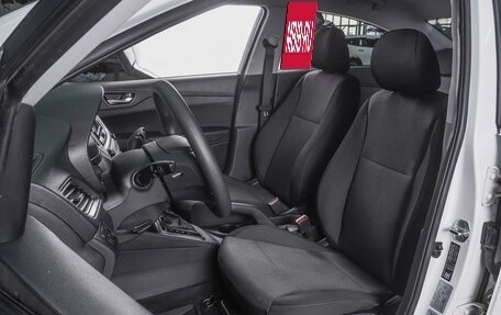 Hyundai Solaris II рестайлинг, 2021 год, 1 670 000 рублей, 10 фотография