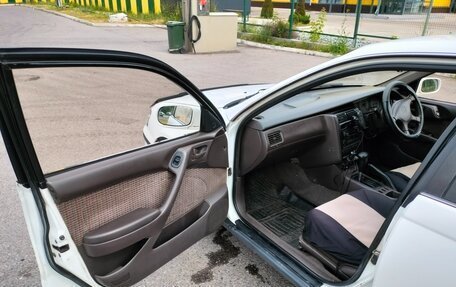 Toyota Corona IX (T190), 1995 год, 340 000 рублей, 9 фотография
