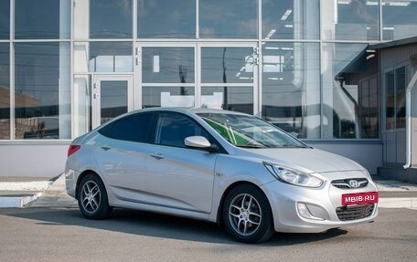 Hyundai Solaris II рестайлинг, 2012 год, 550 000 рублей, 4 фотография