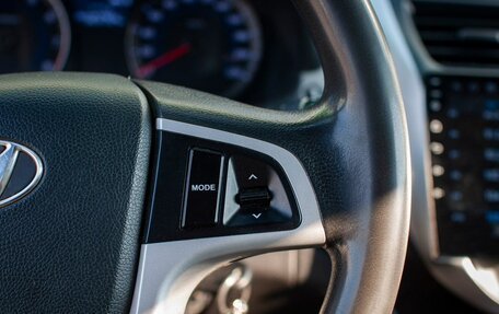 Hyundai Solaris II рестайлинг, 2012 год, 550 000 рублей, 14 фотография