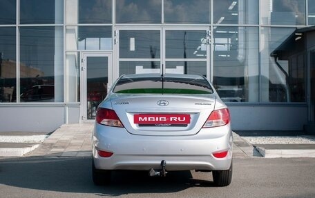Hyundai Solaris II рестайлинг, 2012 год, 550 000 рублей, 3 фотография