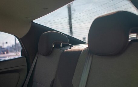 Hyundai Solaris II рестайлинг, 2012 год, 550 000 рублей, 20 фотография