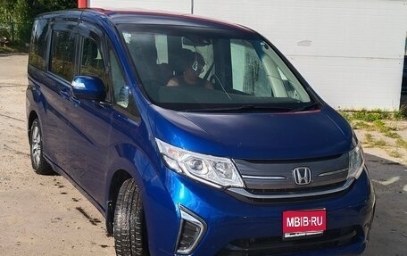 Honda Stepwgn IV, 2015 год, 2 200 000 рублей, 1 фотография