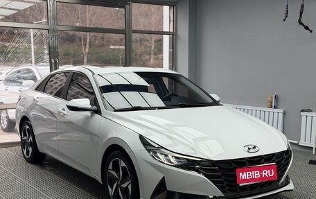 Hyundai Elantra, 2021 год, 1 345 000 рублей, 1 фотография