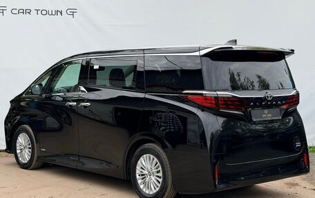 Toyota Alphard, 2025 год, 13 690 000 рублей, 4 фотография