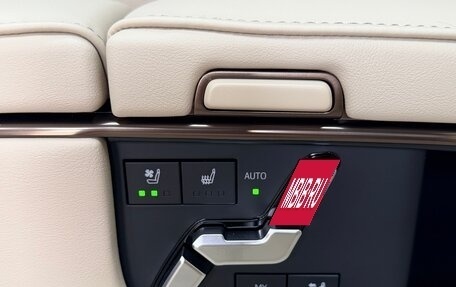 Toyota Alphard, 2025 год, 13 690 000 рублей, 29 фотография