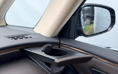 Toyota Alphard, 2025 год, 13 690 000 рублей, 37 фотография