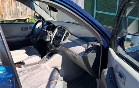 Toyota Highlander III, 2004 год, 999 999 рублей, 7 фотография