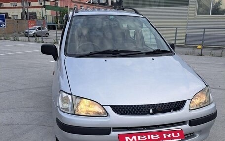 Toyota Corolla Spacio II, 1998 год, 400 000 рублей, 26 фотография