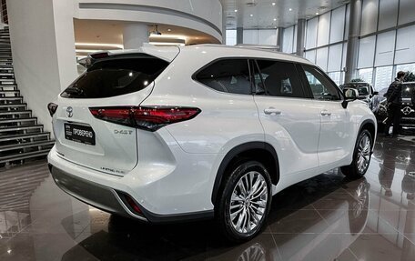 Toyota Highlander, 2026 год, 5 700 000 рублей, 6 фотография