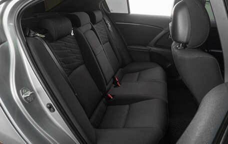 Toyota Avensis III рестайлинг, 2010 год, 999 000 рублей, 7 фотография