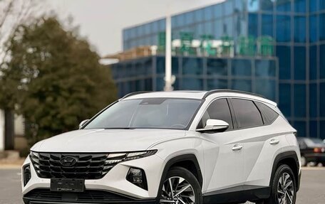 Hyundai Tucson, 2022 год, 1 990 000 рублей, 3 фотография