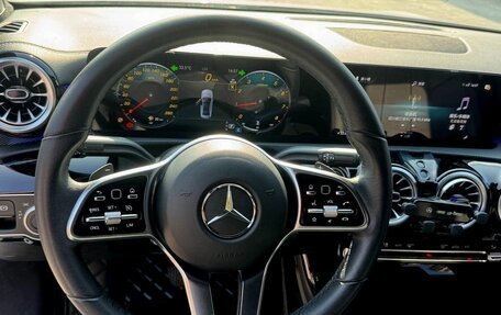 Mercedes-Benz A-Класс, 2022 год, 2 198 000 рублей, 12 фотография