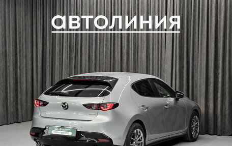 Mazda 3, 2021 год, 1 670 000 рублей, 9 фотография