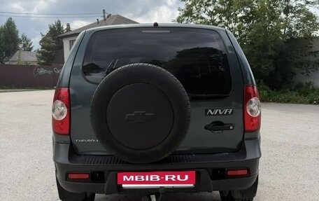Chevrolet Niva I рестайлинг, 2012 год, 549 000 рублей, 5 фотография
