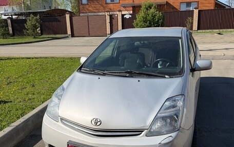 Toyota Prius, 2008 год, 630 000 рублей, 1 фотография