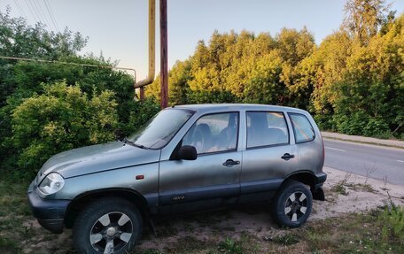 Chevrolet Niva I рестайлинг, 2006 год, 190 000 рублей, 2 фотография