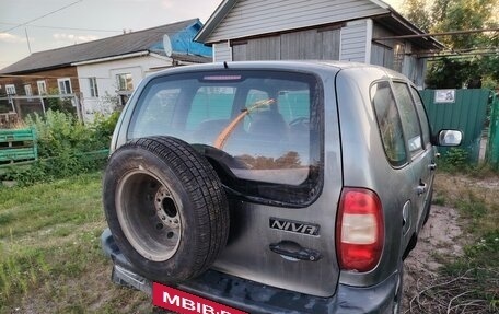 Chevrolet Niva I рестайлинг, 2006 год, 190 000 рублей, 3 фотография