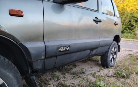 Chevrolet Niva I рестайлинг, 2006 год, 190 000 рублей, 9 фотография