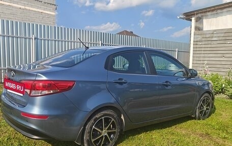KIA Rio III рестайлинг, 2016 год, 1 100 000 рублей, 10 фотография
