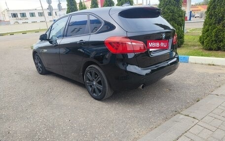 BMW 2 серия Active Tourer F45, 2017 год, 1 000 000 рублей, 5 фотография