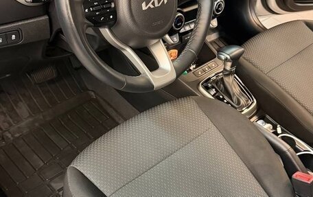 KIA Rio IV, 2022 год, 1 300 000 рублей, 6 фотография