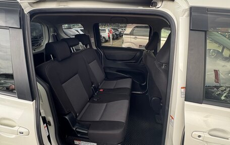 Toyota Sienta II, 2021 год, 1 720 000 рублей, 5 фотография