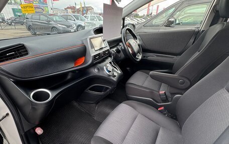 Toyota Sienta II, 2021 год, 1 720 000 рублей, 6 фотография