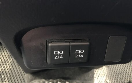 Toyota Sienta II, 2021 год, 1 720 000 рублей, 24 фотография