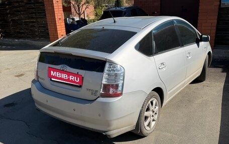 Toyota Prius, 2008 год, 630 000 рублей, 2 фотография