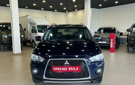 Mitsubishi Outlander III рестайлинг 3, 2010 год, 949 000 рублей, 2 фотография