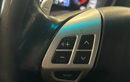 Mitsubishi Outlander III рестайлинг 3, 2010 год, 949 000 рублей, 14 фотография
