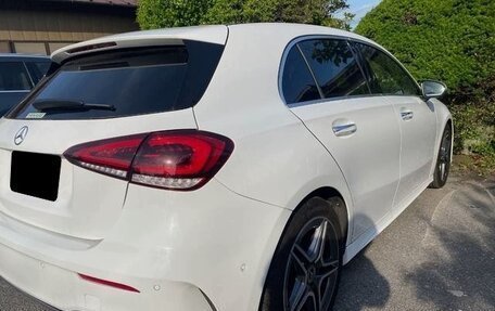 Mercedes-Benz A-Класс, 2022 год, 1 789 000 рублей, 4 фотография