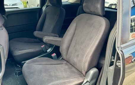 Honda Freed I, 2010 год, 1 099 000 рублей, 20 фотография