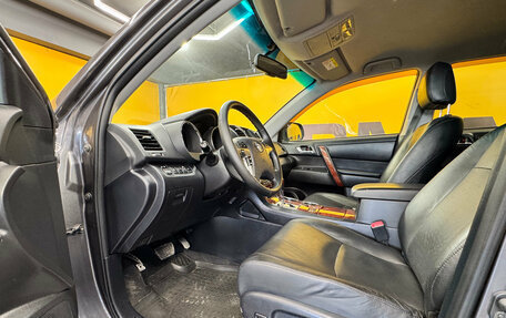 Toyota Highlander III, 2013 год, 2 149 000 рублей, 8 фотография