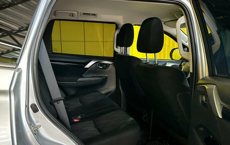 Mitsubishi Pajero Sport III рестайлинг, 2018 год, 2 799 000 рублей, 18 фотография