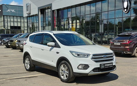 Ford Kuga III, 2018 год, 1 800 000 рублей, 3 фотография