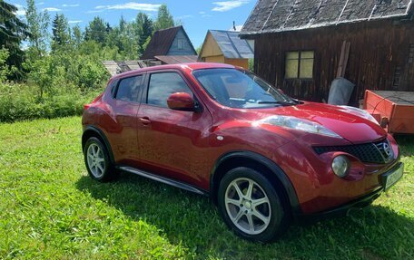 Nissan Juke II, 2011 год, 1 000 000 рублей, 2 фотография