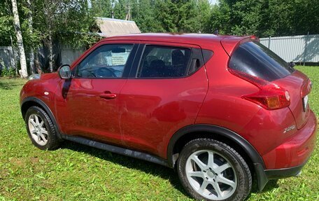 Nissan Juke II, 2011 год, 1 000 000 рублей, 3 фотография